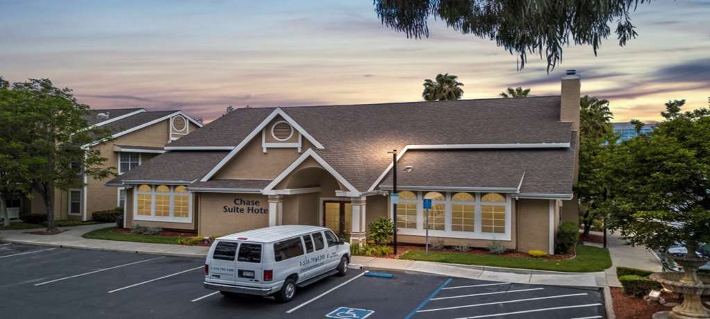 Chase Suite Hotel Newark Fremont Екстер'єр фото